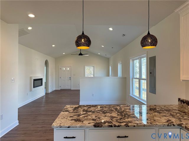 7969 Pennsylvania Ave, West Point, VA 23181