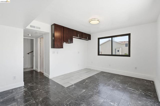 465 Verducci Dr, Daly City, CA 94015