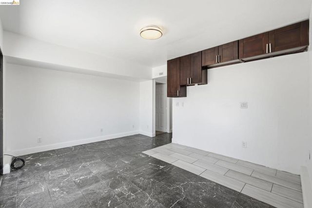 465 Verducci Dr, Daly City, CA 94015