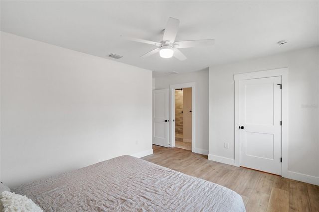 1401 49TH STREET N, St Petersburg, FL 33710