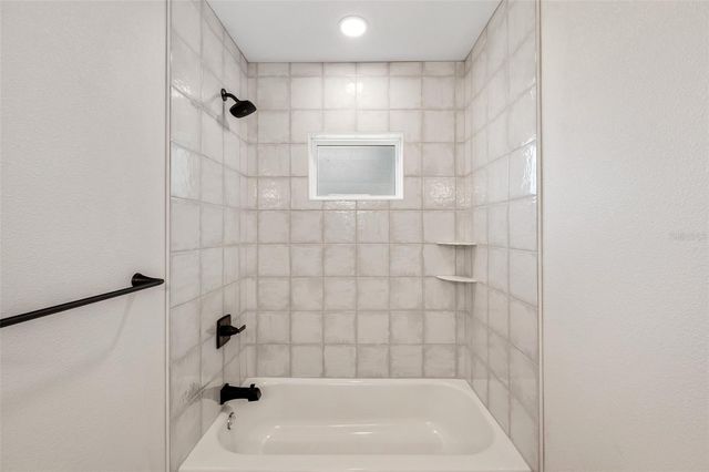 1401 49TH STREET N, St Petersburg, FL 33710