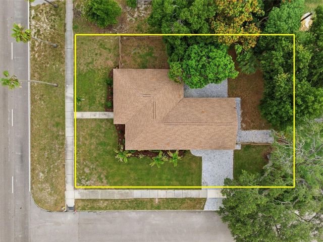 1401 49TH STREET N, St Petersburg, FL 33710
