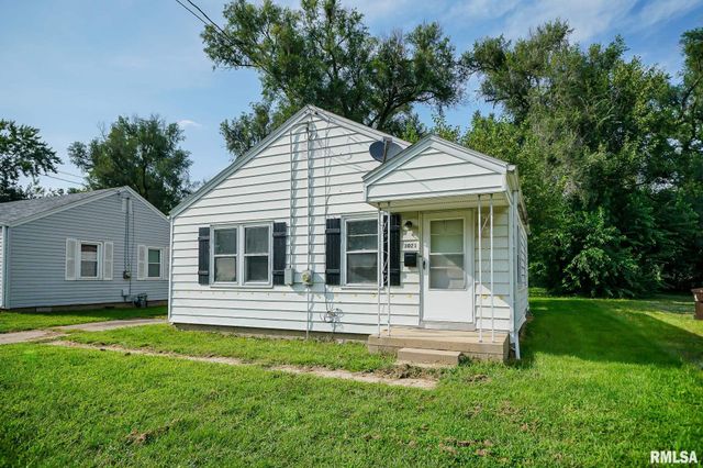 3021 W PROCTOR Street, Peoria, IL 61605