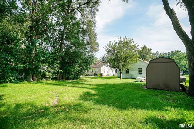 3021 W PROCTOR Street, Peoria, IL 61605