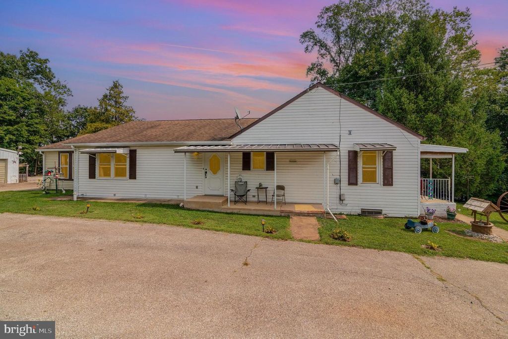 5943 SUSQUEHANNA TRL, Manchester, PA 17345