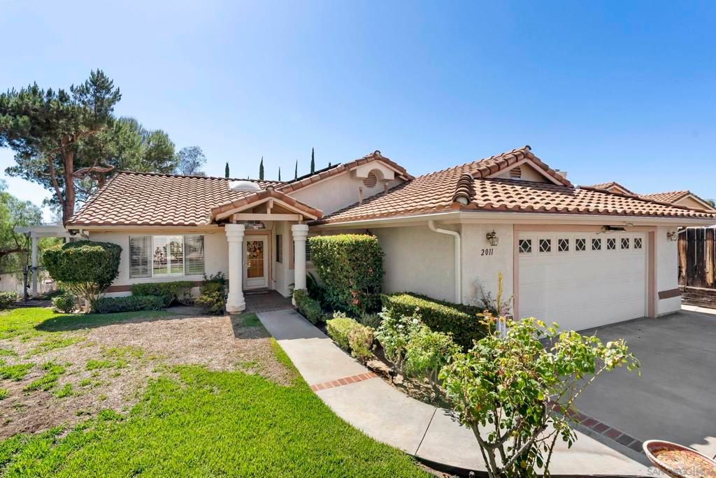 2011 Rachelle Pl, Escondido, CA 92025 — photo 2