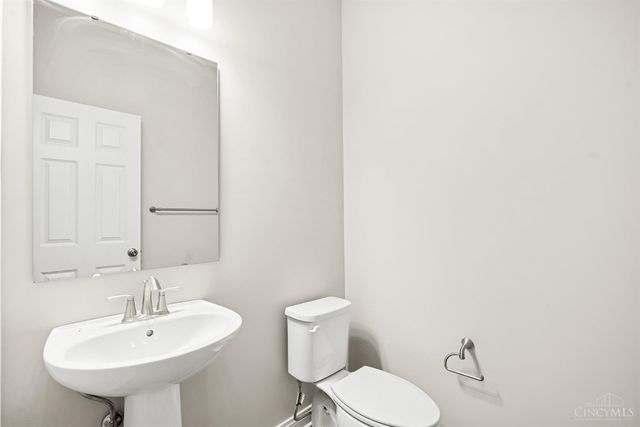 427 Glen Abbey Lane, Hamilton Twp, OH 45039