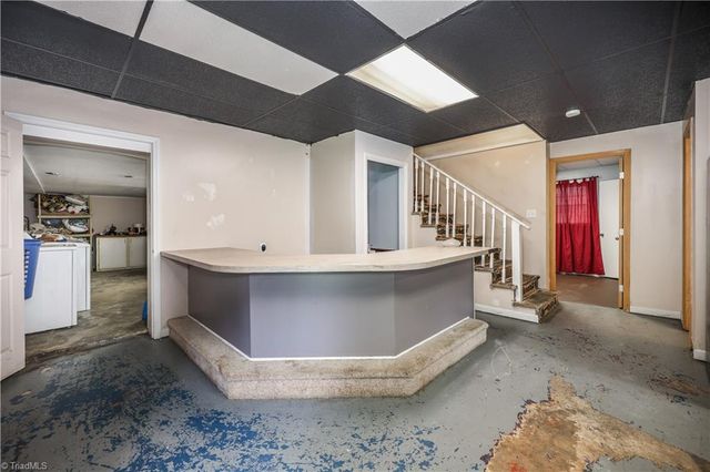 3900 Briarwood Avenue, High Point, NC 27265