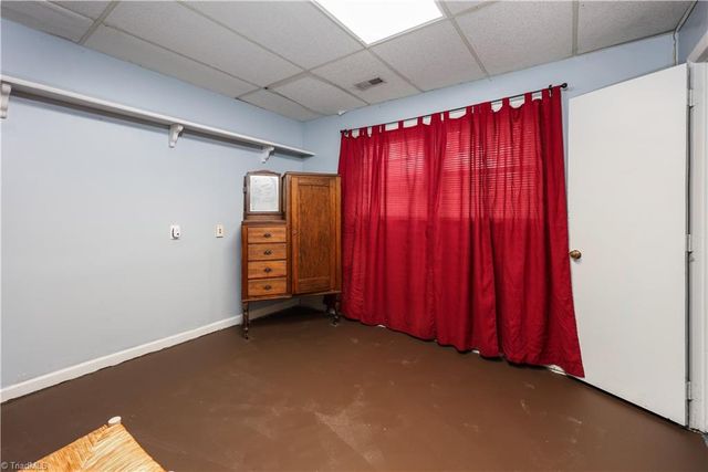 3900 Briarwood Avenue, High Point, NC 27265