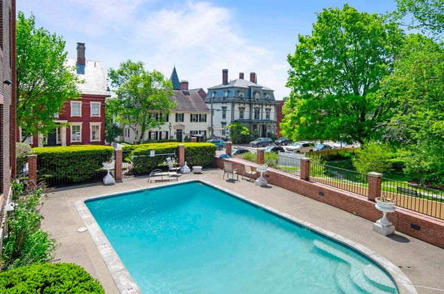 401 State St Unit M301, Portsmouth, NH 03801
