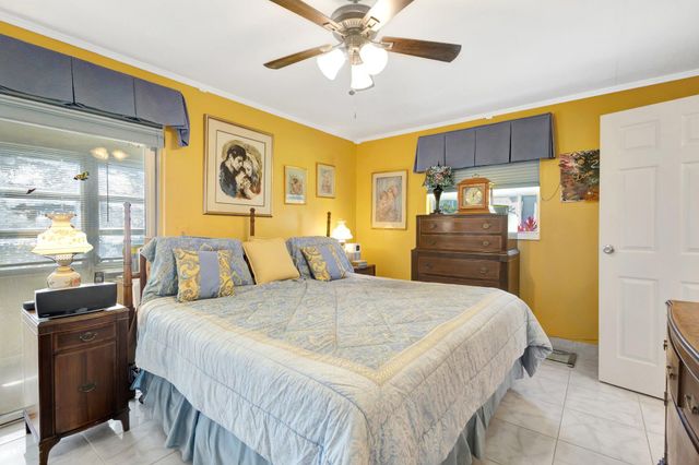 643 Flanders N, Delray Beach, FL 33484