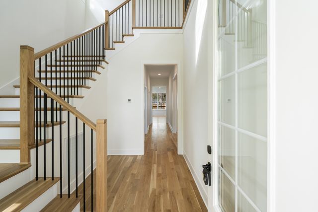 310 McKennell Dr, Nashville, TN 37206