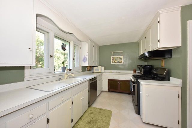 825 Wisconsin STREET, Adell, WI 53001