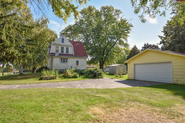 825 Wisconsin STREET, Adell, WI 53001