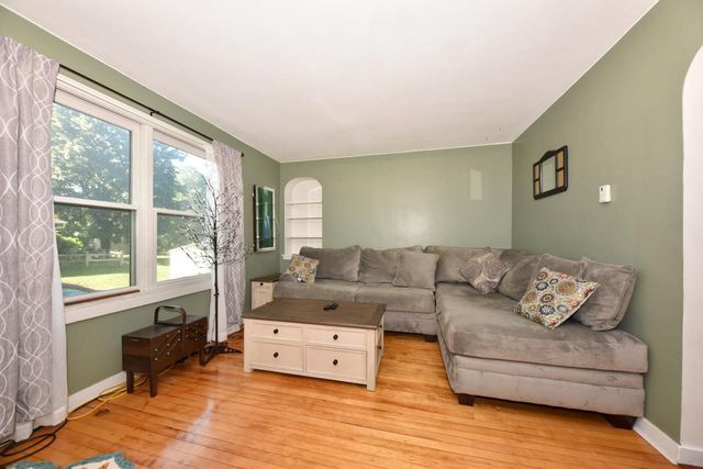 825 Wisconsin STREET, Adell, WI 53001