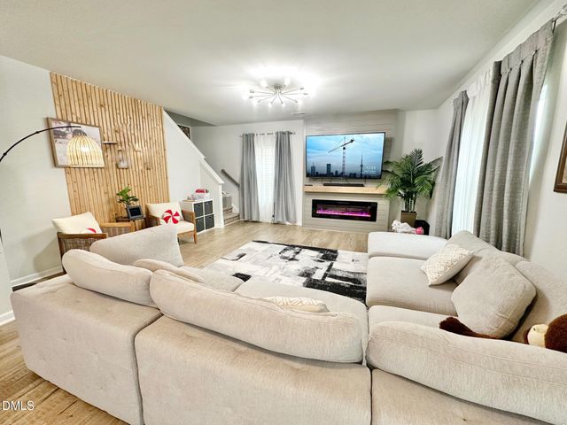 1113 Sumter Pointe Way, Knightdale, NC 27545
