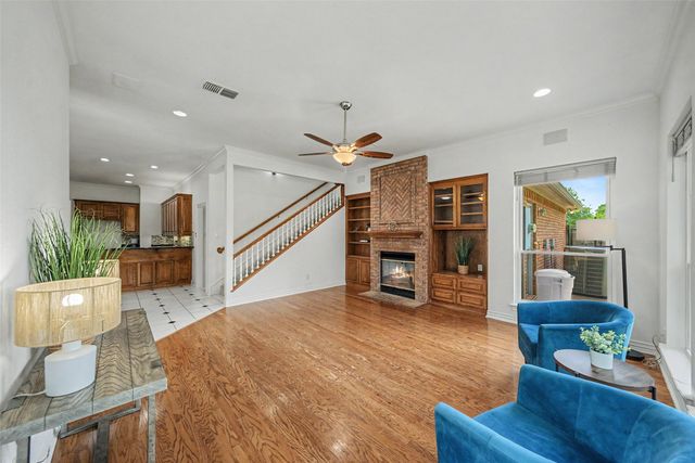 1304 Greenview Drive, Aledo, TX 76008
