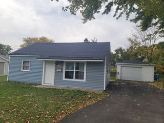 409 Dayward Court, Aurora, IL 60505