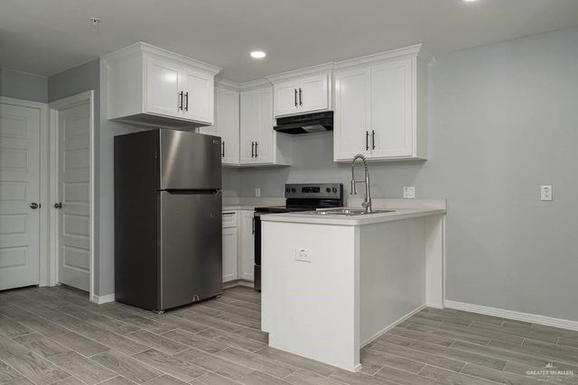 627 E Danielle Avenue, Pharr, TX 78577