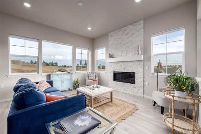 6657 S Kline Way, Littleton, CO 80127