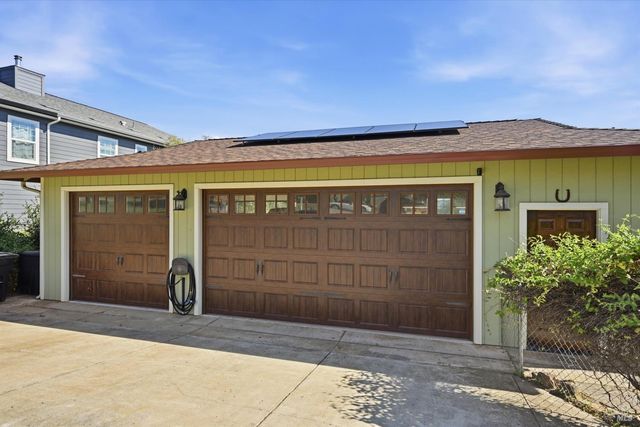 20257 Indian Rock Rd, Hidden Valley Lake, CA 95467