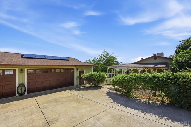 20257 Indian Rock Rd, Hidden Valley Lake, CA 95467