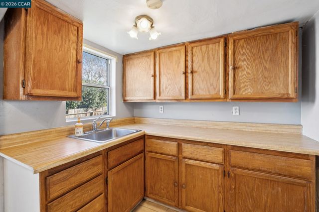 3524 Bissell Ave, Richmond, CA 94805