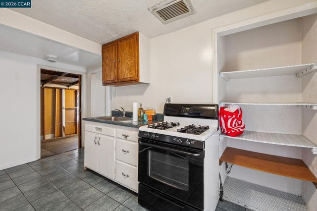 3524 Bissell Ave, Richmond, CA 94805