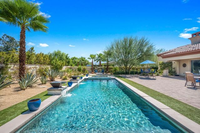 11 Alicante Circle, Rancho Mirage, CA 92270