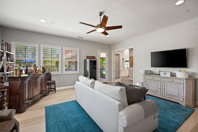 11 Alicante Circle, Rancho Mirage, CA 92270