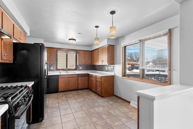 112 YALE STREET, Green Bay, WI 54303