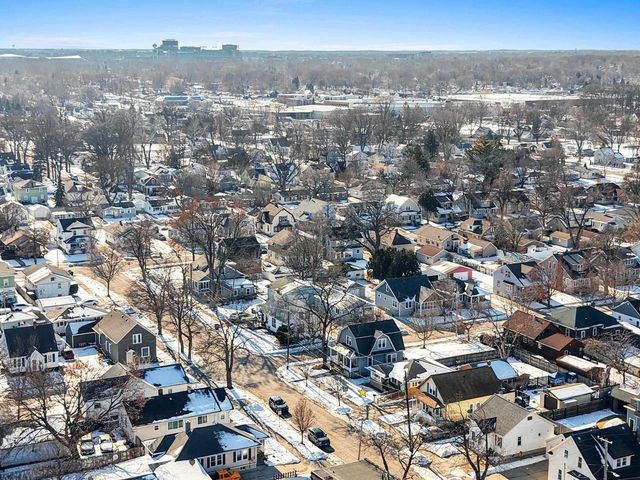 112 YALE STREET, Green Bay, WI 54303