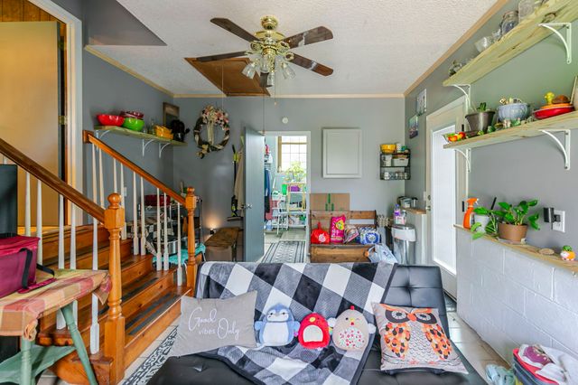 2802 Canterbury Dr, Springfield, TN 37172