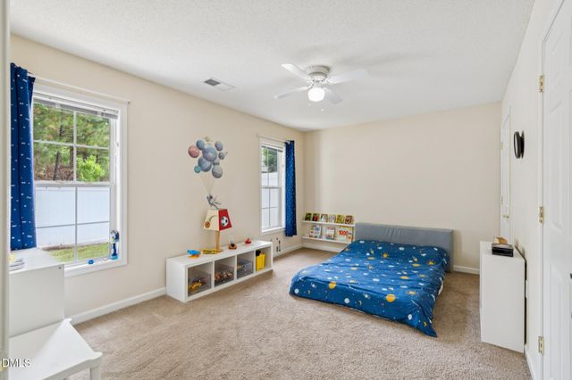 2521 Gordon Glen Court 102, Raleigh, NC 27617