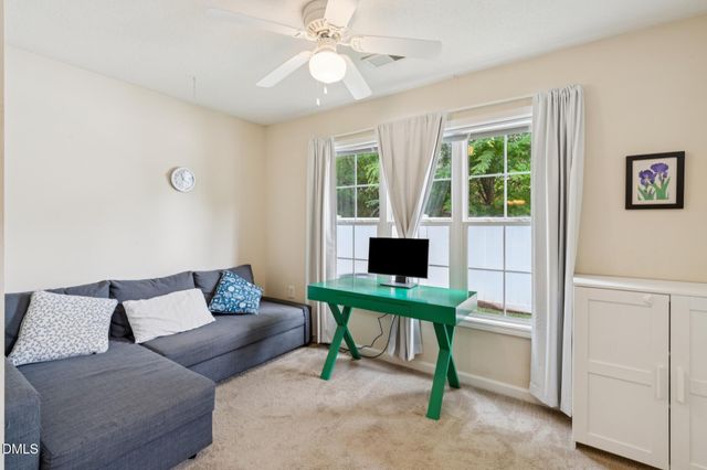 2521 Gordon Glen Court 102, Raleigh, NC 27617