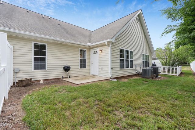 2521 Gordon Glen Court 102, Raleigh, NC 27617