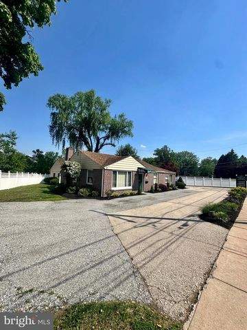 5248 TOWNSHIP LINE RD, Drexel Hill, PA 19026