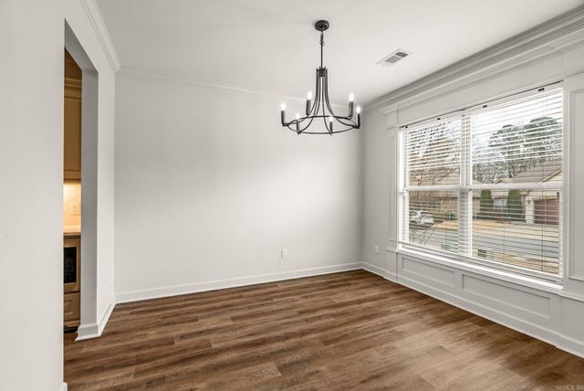 6 Piper Lane, Little Rock, AR 72223