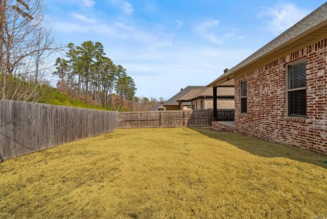 6 Piper Lane, Little Rock, AR 72223