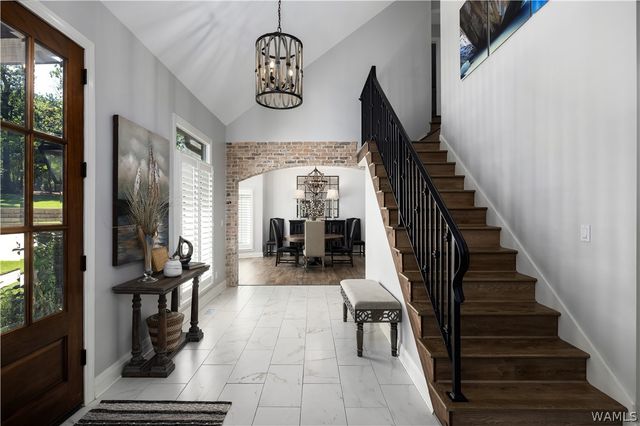 7004 Windward Ave NE, Tuscaloosa, AL 35406