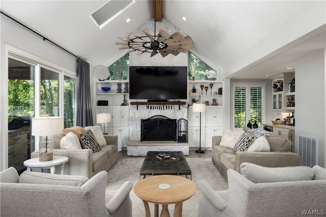 7004 Windward Ave NE, Tuscaloosa, AL 35406