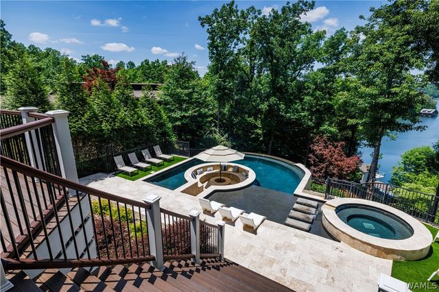 7004 Windward Ave NE, Tuscaloosa, AL 35406