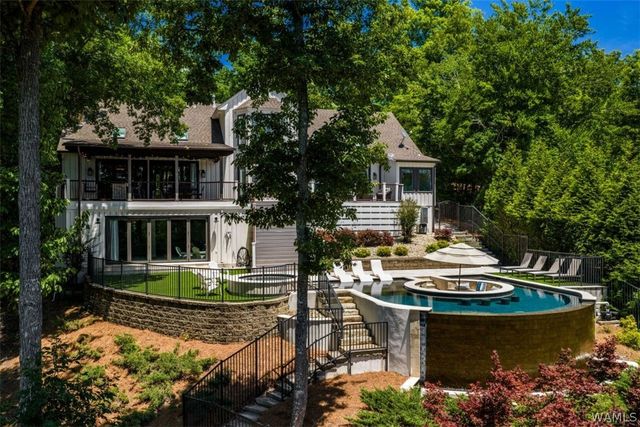 7004 Windward Ave NE, Tuscaloosa, AL 35406