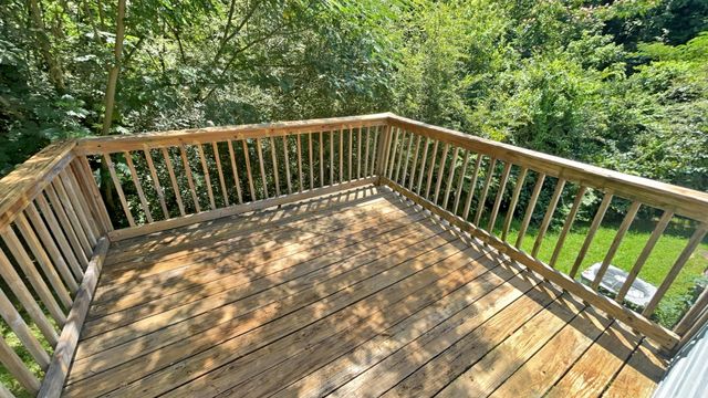 1886 Greenwood Road, Chattanooga, TN 37406