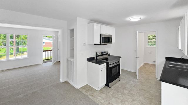 1886 Greenwood Road, Chattanooga, TN 37406