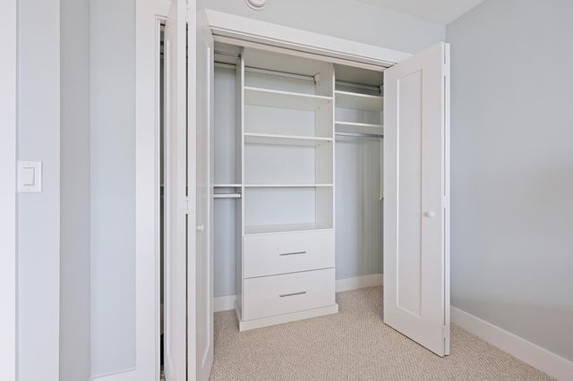134 LAKESHORE Drive 316, North Palm Beach, FL 33408