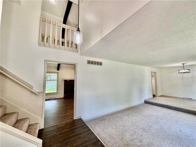 16721 Hardee Street, Belton, MO 64012