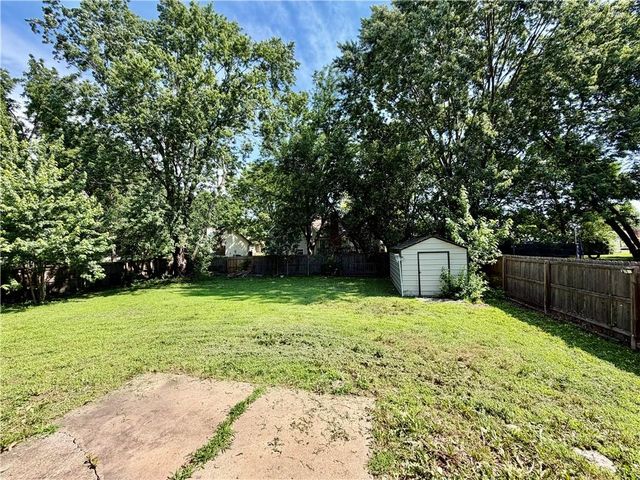 16721 Hardee Street, Belton, MO 64012