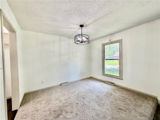16721 Hardee Street, Belton, MO 64012