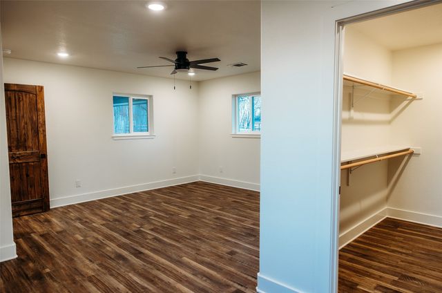 103 Main Street, Windom, TX 75492